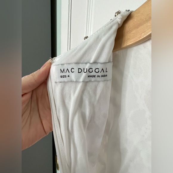 Mac Duggal NWOT Beaded High Neck Cut Out Column Dress 4 - Picture 10 of 11